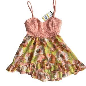 American Rag NWT Summer Top Santa Monica Papaya Punch Flounce Ruffle Floral M